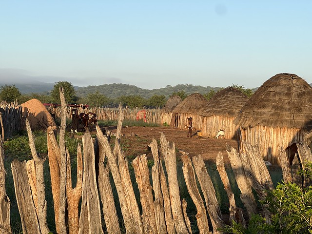 Aldea de Oncocua en Angola