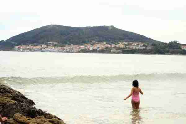 Playa finisterre baño mar
