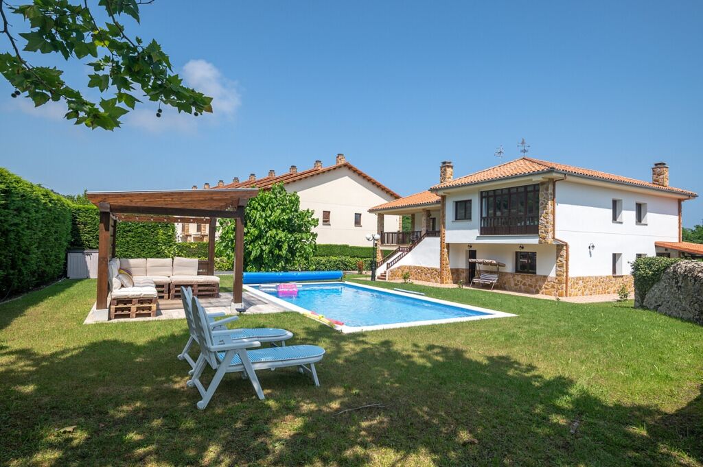 Villa La Atalaya (Asturias)