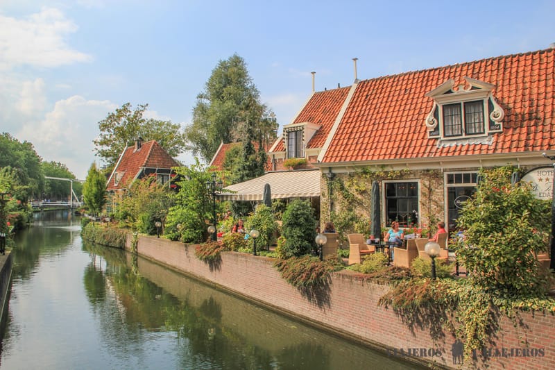 Marken