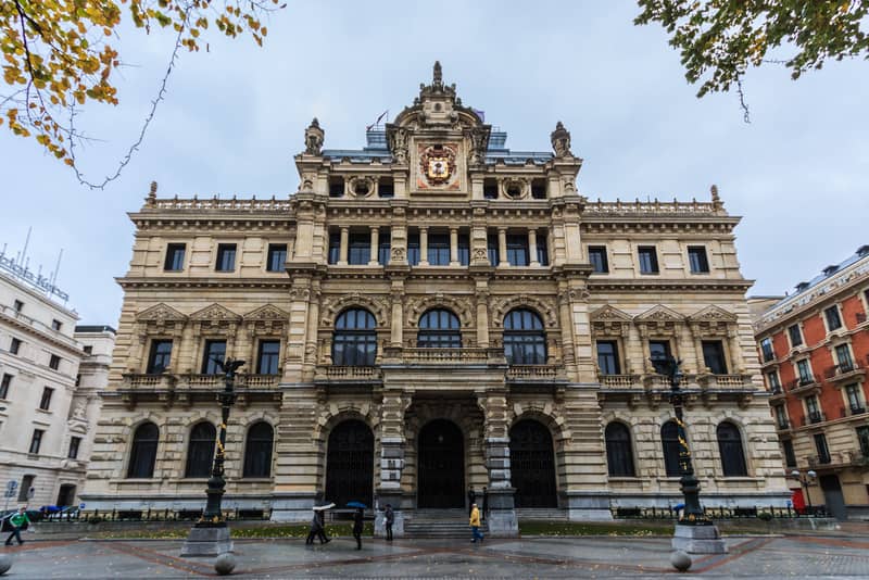 Palacio Foral que visitar en bilbao