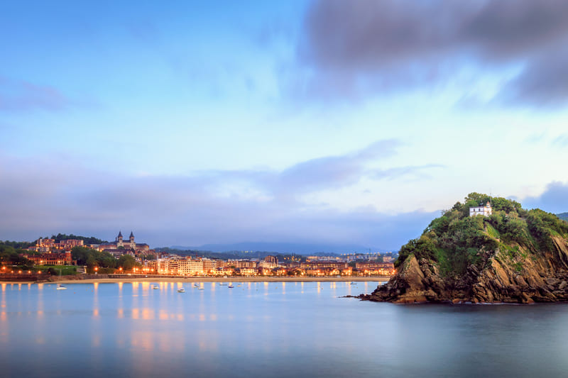 paseo en barco donostia