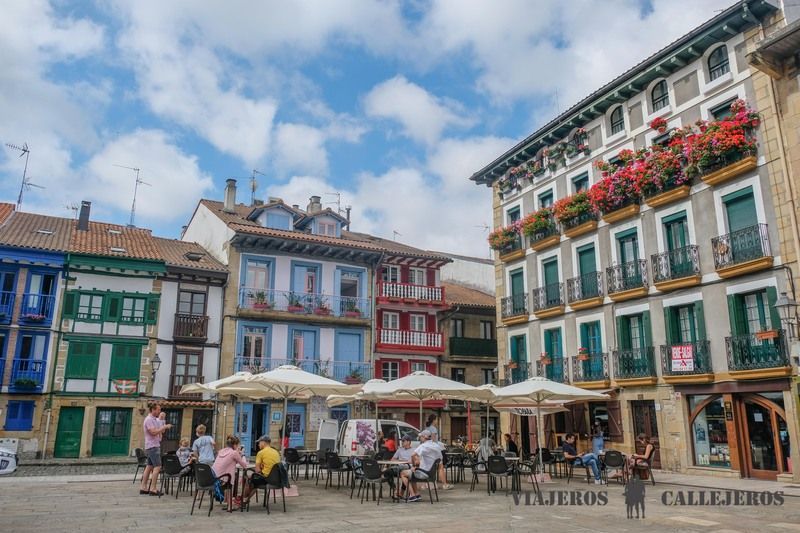 Plaza de Armas, uno de los lugares que ver en Hondarribia