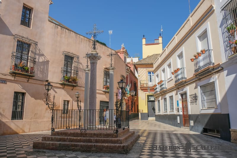 Plaza de las Cruces en el Barrio de Santa Cruz en la ruta por Sevilla en 1 día
