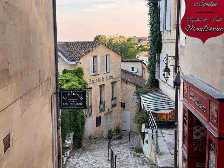 Viñedos de Saint-Émilion en Nueva Aquitania